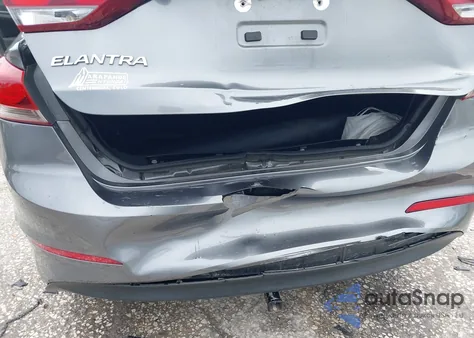 2018 Hyundai Elantra Sel z USA, uszkodzony, nr VIN 5NPD84LF6JH247903